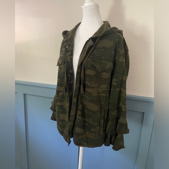 Anthropologie Sanctuary Green Cotton Camouflaged Hooded Bell Long Sleeve Jacket - Picture 7 of 13